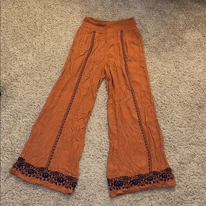American Eagle Flowy Pants